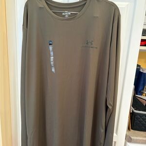 Under Armour Men's Khaki Long Sleeve Tee